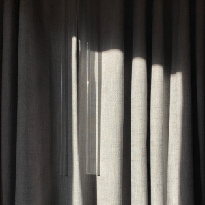 Curtains (per lb)